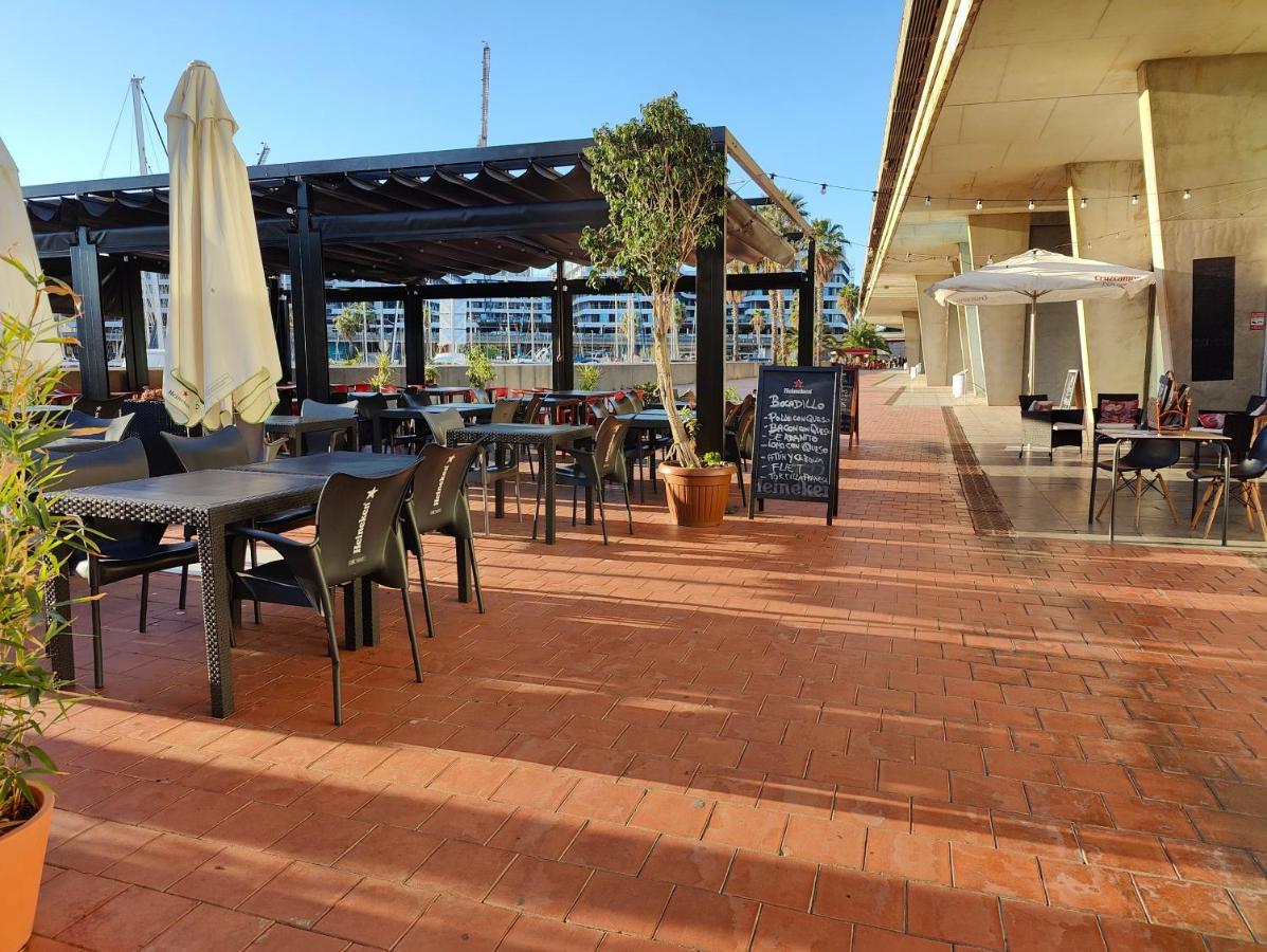 Hotel Voyager Sant Adrià de Besòs Exterior foto